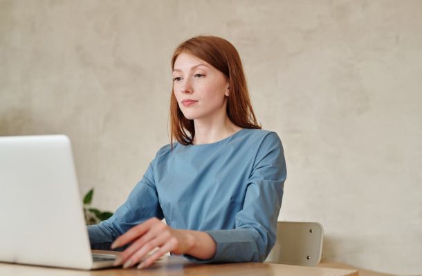 quelles types d'entreprises peuvent s'inscrire sur un annuaire pour PME en Suisse